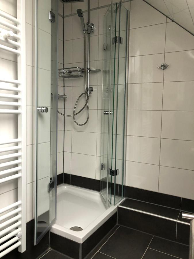 Schiller Pension Bielefeld Dış mekan fotoğraf